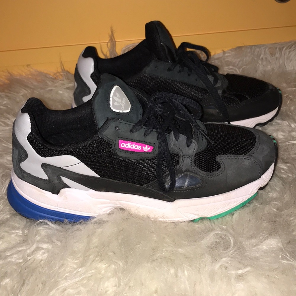 Adidas Falcon Sneakers Great Condition